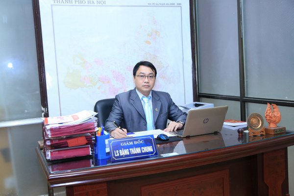 Luật sư Đặng Thành Chung trả lời câu hỏi của Báo Tuổi trẻ